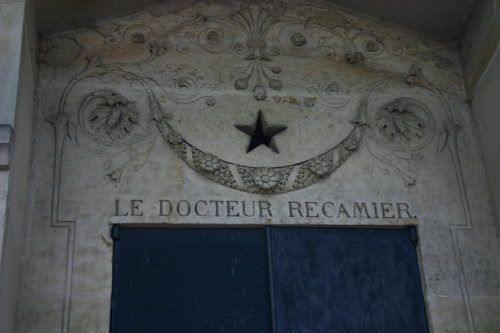 Joseph Recamier's tomb, Montparnasse Cemetery, Paris - 02.JPG